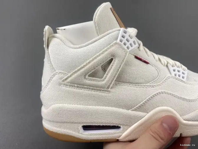Cheap MAX 'White' Levi's AO2571-100 Air x 4 Jordan 0405